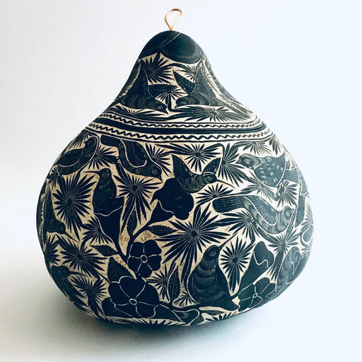 Black Carved Gourd Tortillero