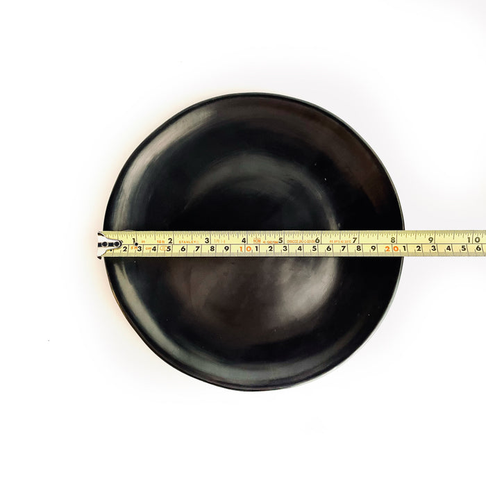 Black Clay Plate - Glossy - Medium - 21cm /8.25”