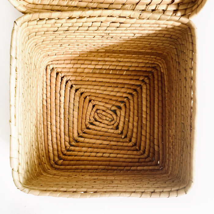 Palm Fiber Basket with Lid - Square