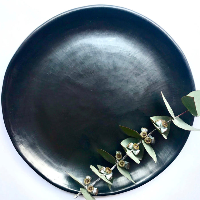 Black Clay Plate - Glossy - Large