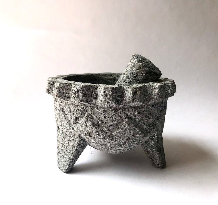 Mexico 1492: Wheel shaped, traditional Mexican molcajete, small sized. Ideal for salsas and guacamole.